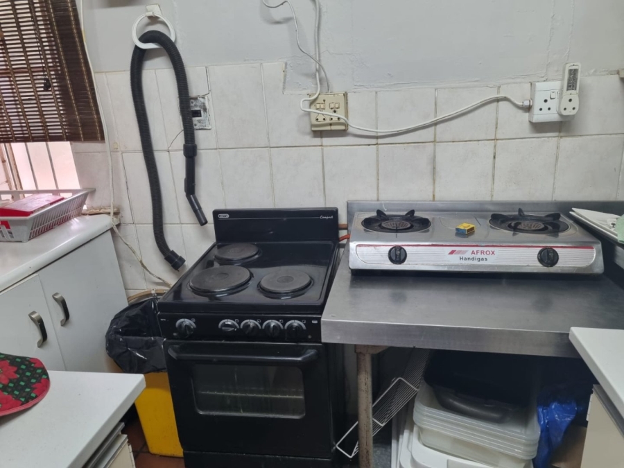 12 Bedroom Property for Sale in Universitas Free State